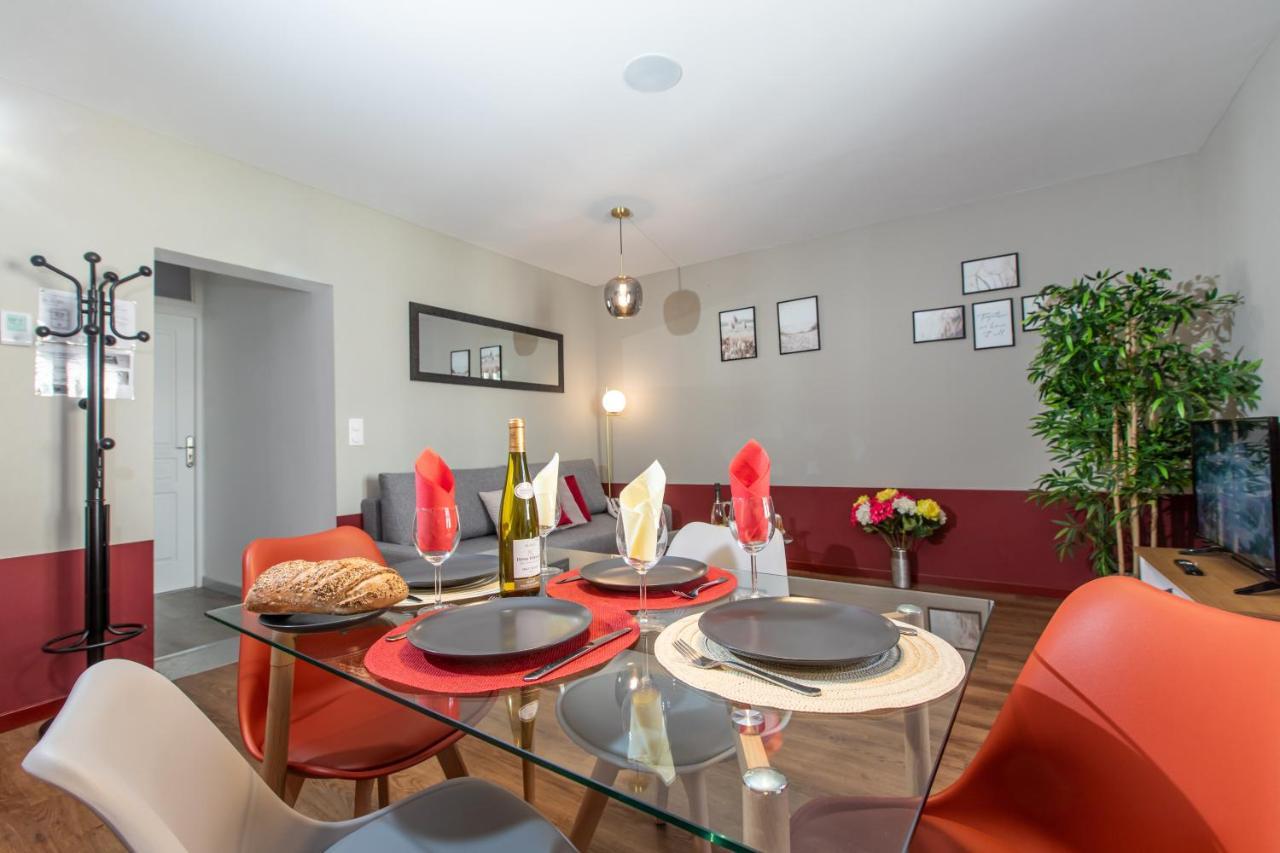 Le Red St Leon : Lit Queen Size * Wifi * Ideal Couple 科尔马 外观 照片