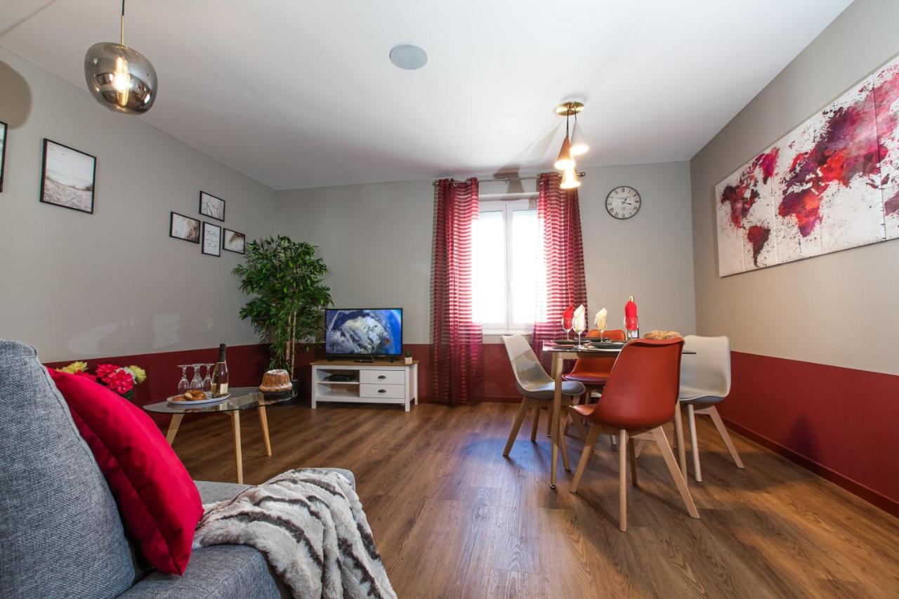 Le Red St Leon : Lit Queen Size * Wifi * Ideal Couple 科尔马 外观 照片