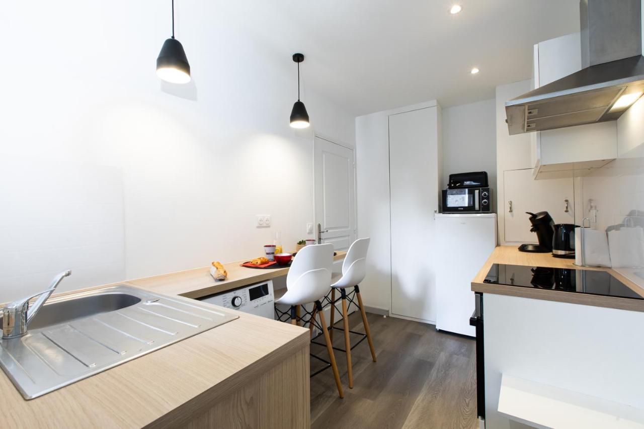 Le Red St Leon : Lit Queen Size * Wifi * Ideal Couple 科尔马 外观 照片